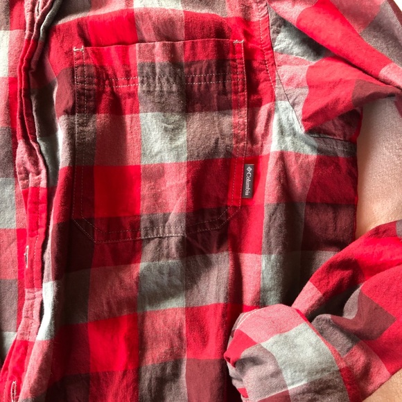 Men’s XL Colombia Plaid Button Up Shirt - Picture 5 of 6